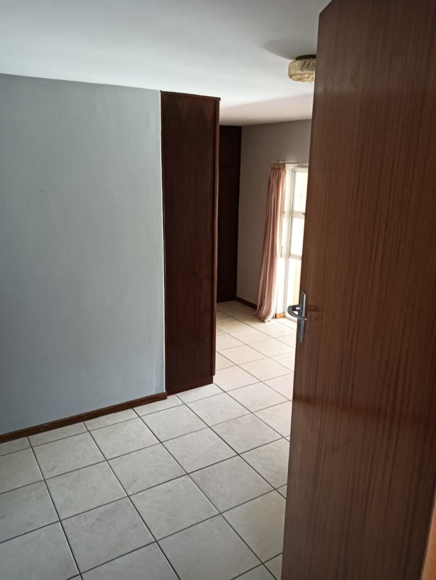 4 Bedroom Property for Sale in Winterhoek Park Eastern Cape